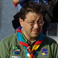 Luigi Bocchino Capo Contingente della delegazione FIS (Federazione Italiana dello Scautismo) al 22° World Scout Jamboree, ovvero delle due associazioni che ne fanno parte, CNGEI e AGESCI. In Svezia sarà il referente ufficiale a del nostro paese.